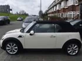 MINI Cooper (2015) thumbnail 17