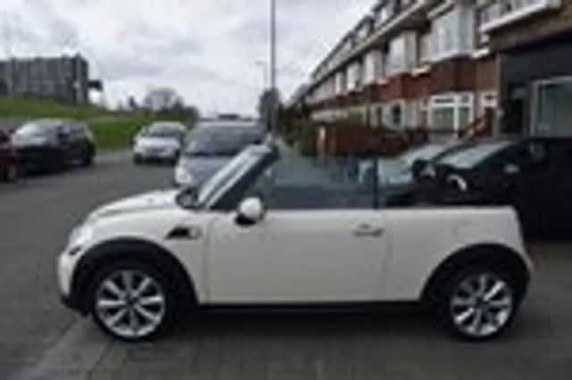 MINI Cooper (2015) thumbnail 18
