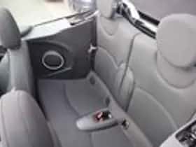 MINI Cooper (2015) thumbnail 23