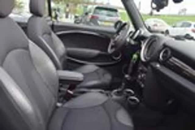 MINI Cooper (2015) thumbnail 25