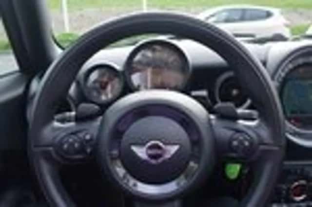 MINI Cooper (2015) thumbnail 26