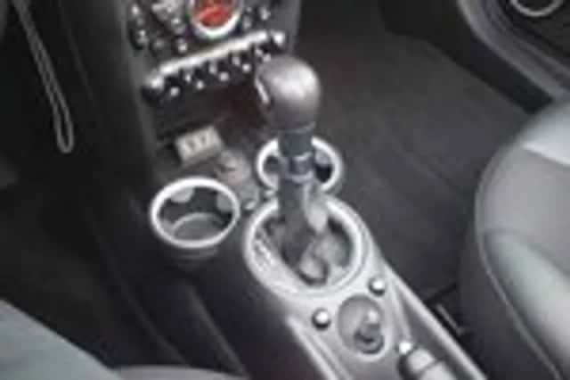 MINI Cooper (2015) thumbnail 29