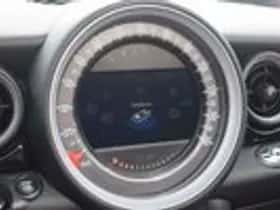 MINI Cooper (2015) thumbnail 32