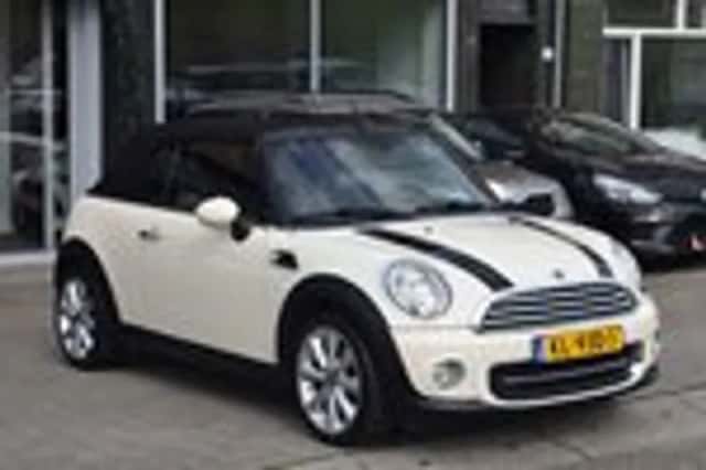 MINI Cooper (2015) thumbnail 7