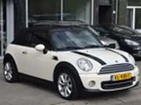 MINI Cooper (2015) thumbnail 7