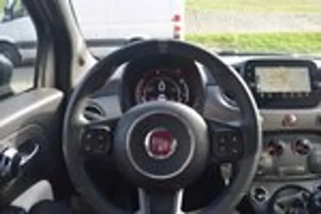 Fiat 500 (2019) thumbnail 12