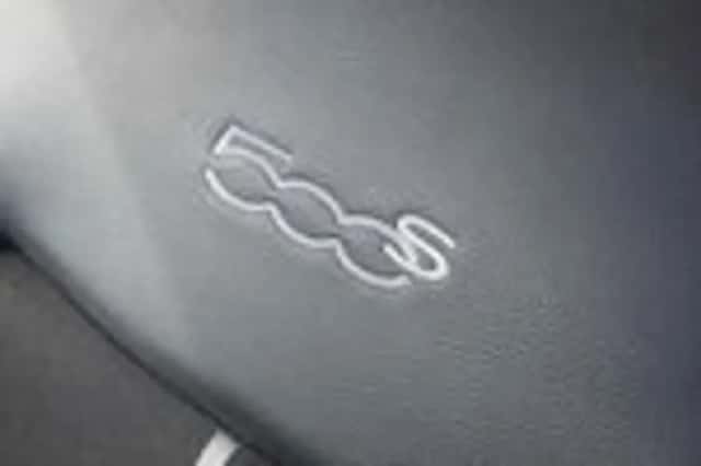 Fiat 500 (2019) thumbnail 14