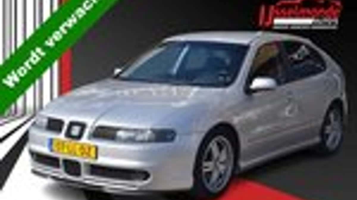 SEAT Leon (2003) — foto 1