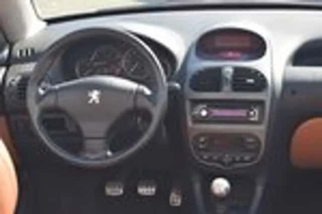 Peugeot 206 (2003) thumbnail 18