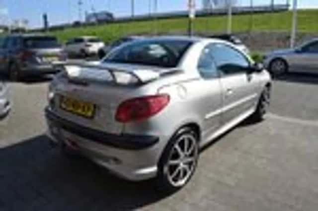 Peugeot 206 (2003) thumbnail 10