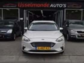 Ford Focus (2019) thumbnail 3