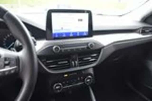 Ford Focus (2019) thumbnail 25