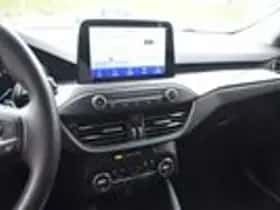 Ford Focus (2019) thumbnail 25