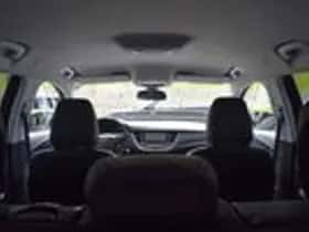 Opel Grandland X (2017) thumbnail 17
