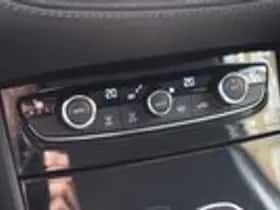 Opel Grandland X (2017) thumbnail 30