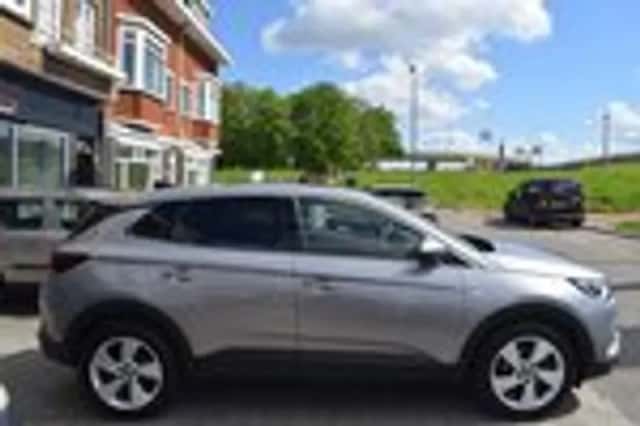 Opel Grandland X (2017) thumbnail 7