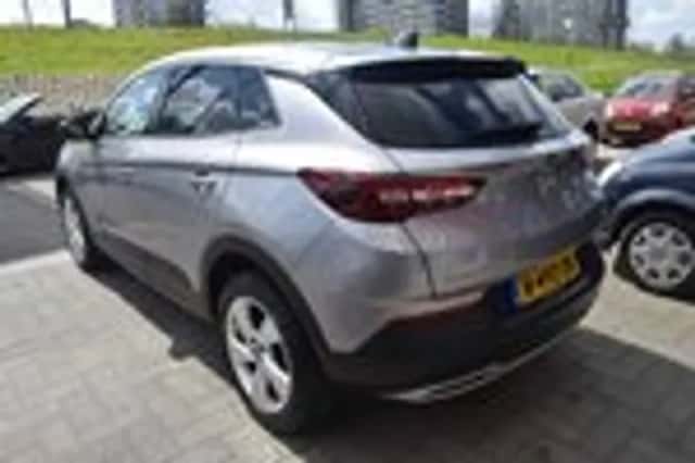 Opel Grandland X (2017) thumbnail 10