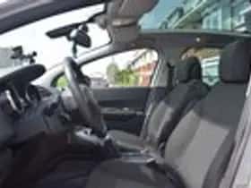 Peugeot 5008 (2011) thumbnail 13