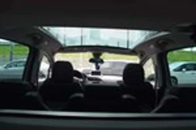 Peugeot 5008 (2011) thumbnail 15