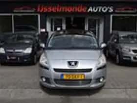 Peugeot 5008 (2011) thumbnail 3