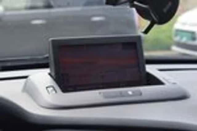 Peugeot 5008 (2011) thumbnail 23