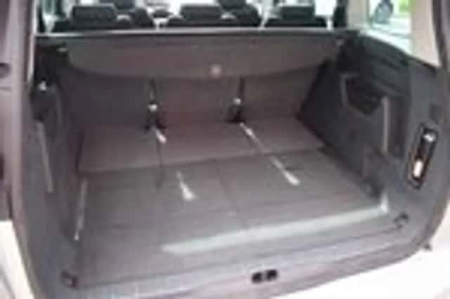 Peugeot 5008 (2011) thumbnail 28