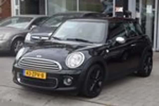 MINI Mini (2013) thumbnail 2