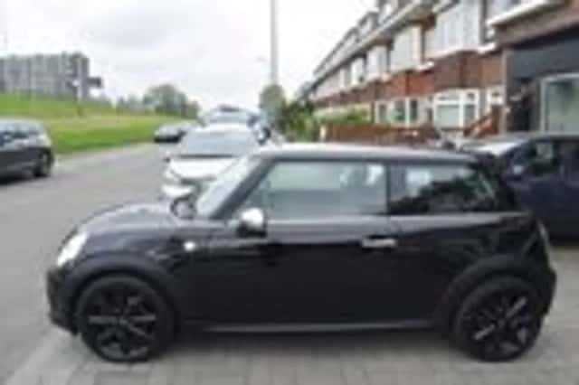 MINI Mini (2013) thumbnail 11