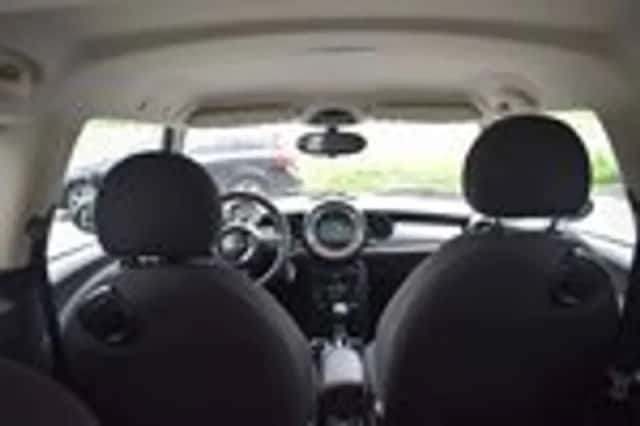 MINI Mini (2013) thumbnail 15