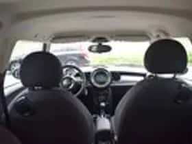 MINI Mini (2013) thumbnail 15