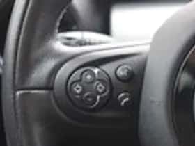 MINI Mini (2013) thumbnail 19