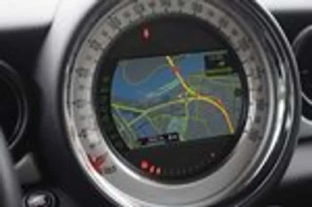 MINI Mini (2013) thumbnail 22