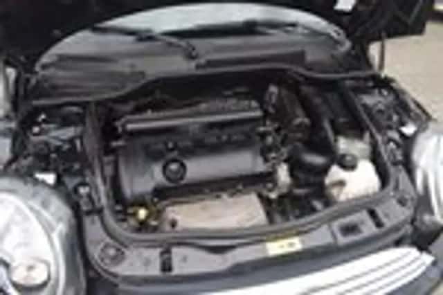 MINI Mini (2013) thumbnail 25