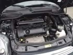 MINI Mini (2013) thumbnail 25