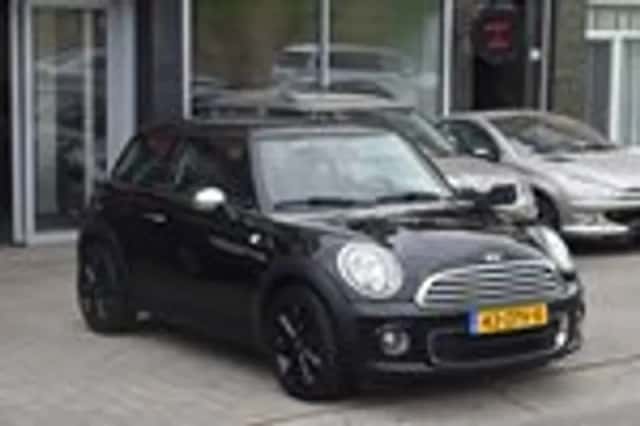 MINI Mini (2013) thumbnail 6