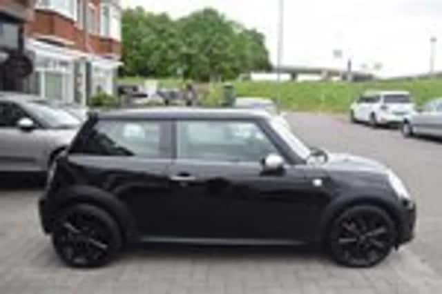 MINI Mini (2013) thumbnail 7