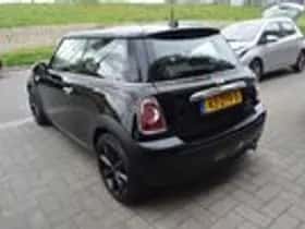 MINI Mini (2013) thumbnail 10