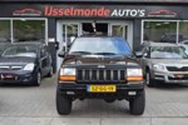 Jeep Grand Cherokee (1997) thumbnail 3