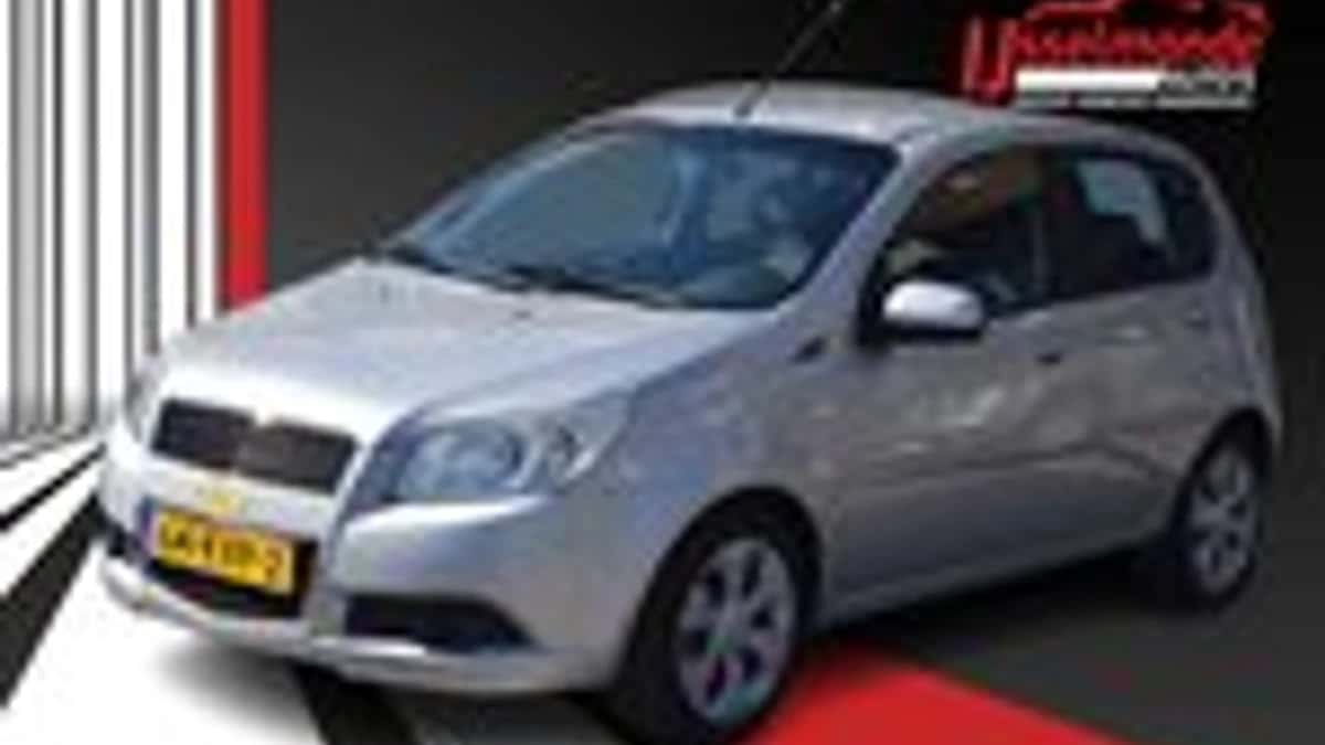 Chevrolet Aveo (2010) — foto 1