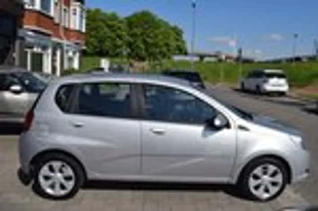 Chevrolet Aveo (2010) thumbnail 6