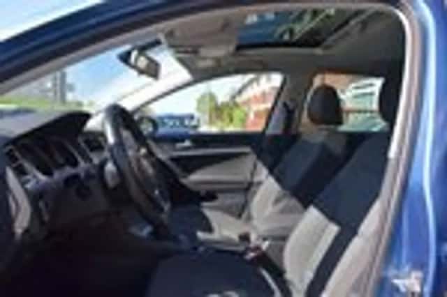 Volkswagen Golf (2013) thumbnail 22