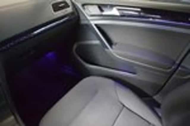 Volkswagen Golf (2013) thumbnail 32