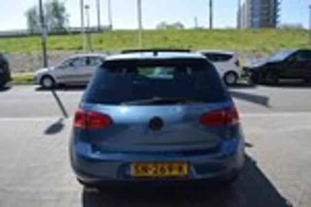 Volkswagen Golf (2013) thumbnail 8
