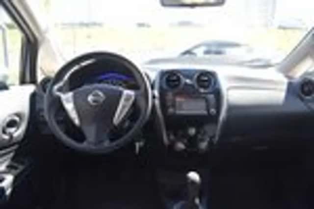 Nissan Note (2013) thumbnail 12