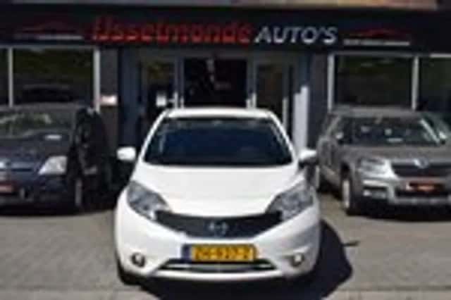 Nissan Note (2013) thumbnail 3