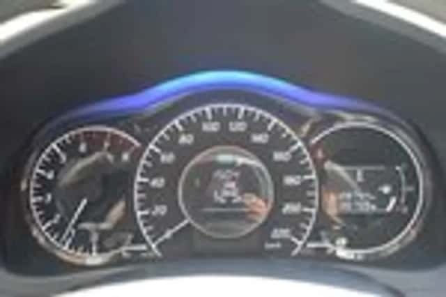 Nissan Note (2013) thumbnail 25
