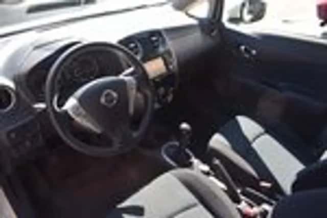 Nissan Note (2013) thumbnail 4