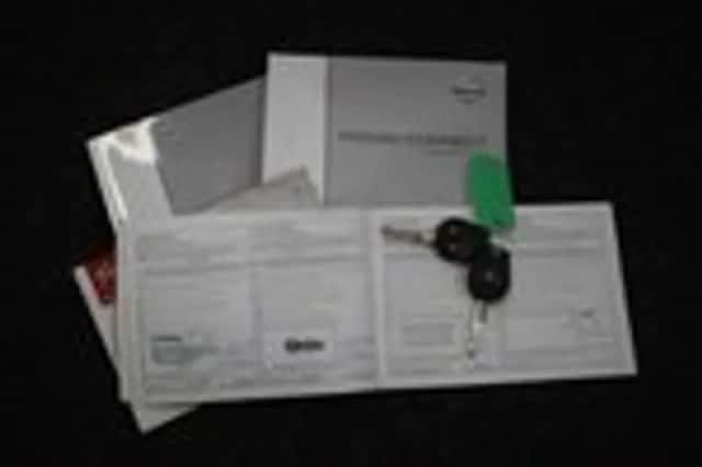 Nissan Note (2013) thumbnail 5