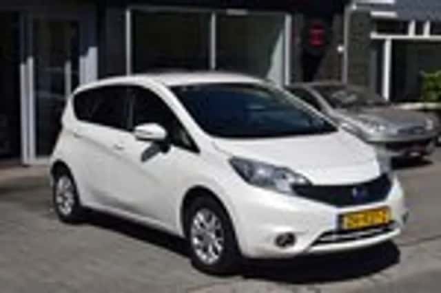 Nissan Note (2013) thumbnail 6