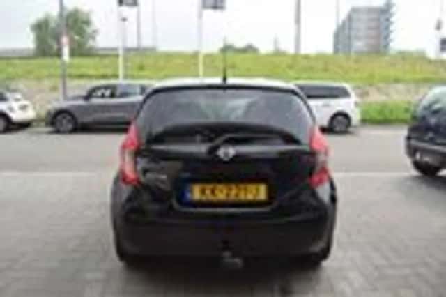 Nissan Note (2016) thumbnail 9